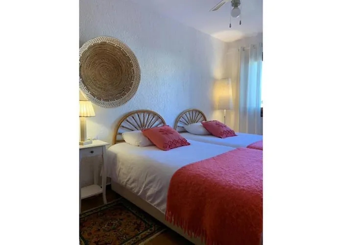 El Poblet 36 度假居 *